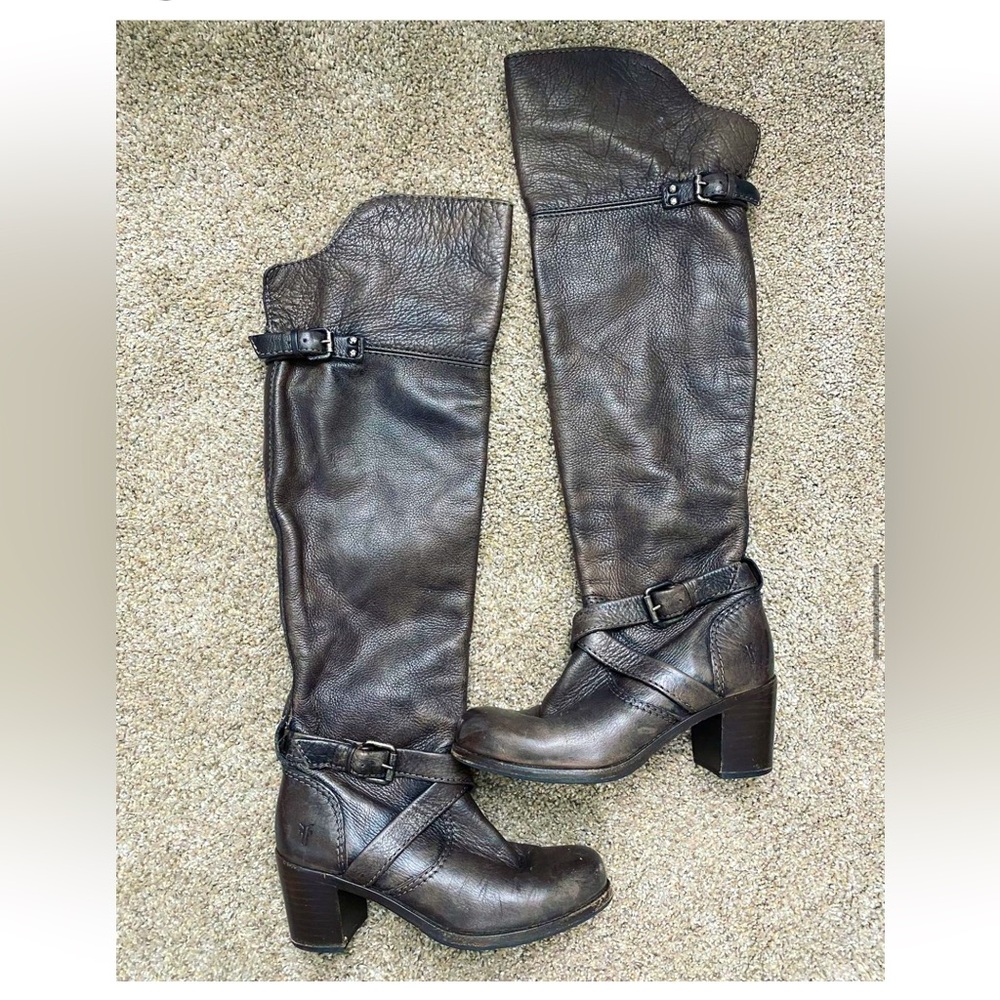 FRYE OTK Kelly Motorcycle boots in pewter. Size 6. $120